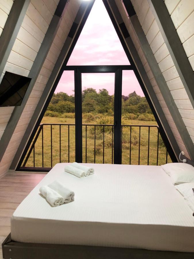 Injir Village Hotel Gudauta Eksteriør billede